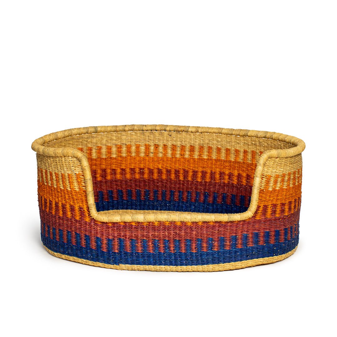 Gust Hand - Woven Dog Bed - Zaarefolks