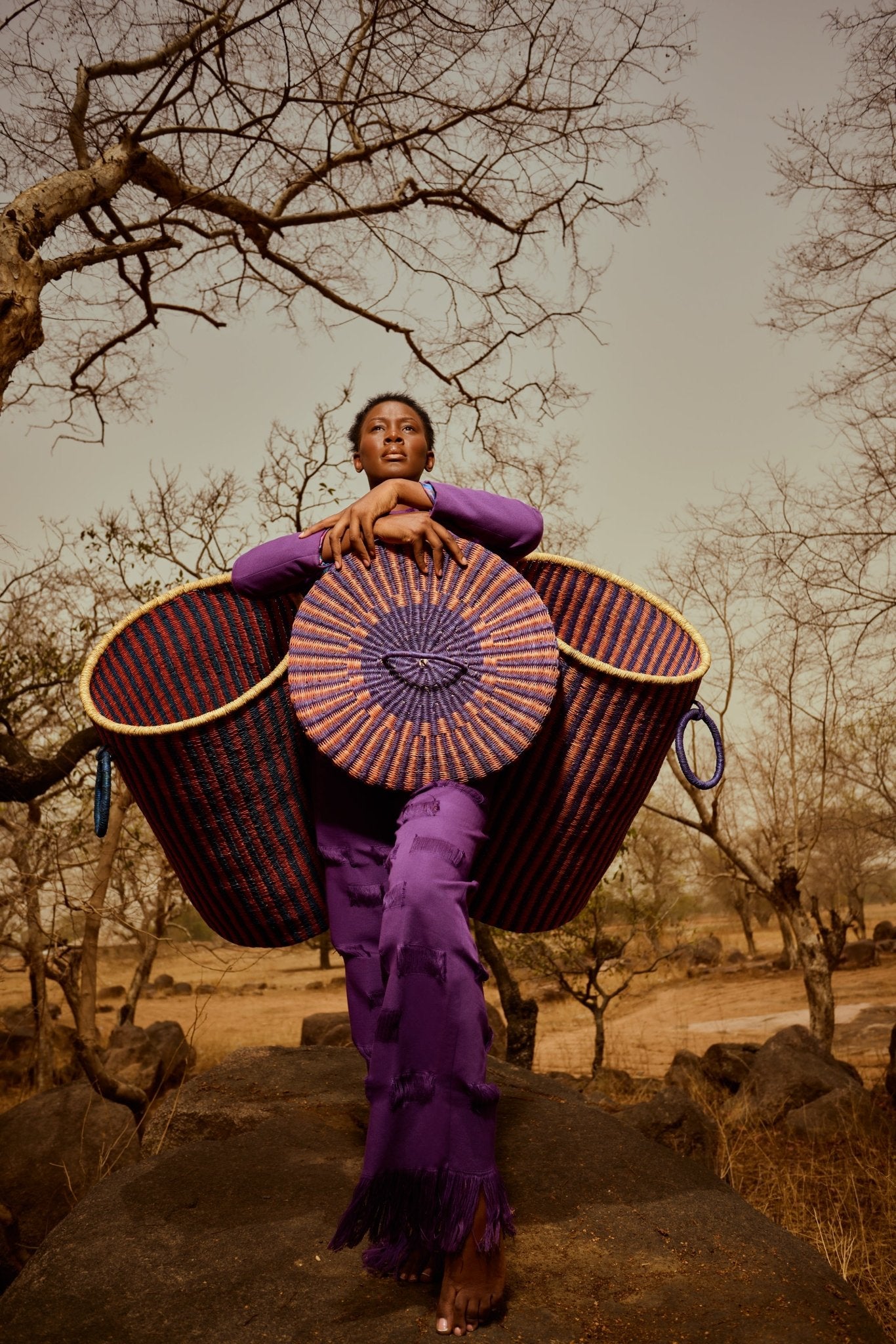 Ivy Hand - Woven Lidded Laundry Basket - Zaarefolks