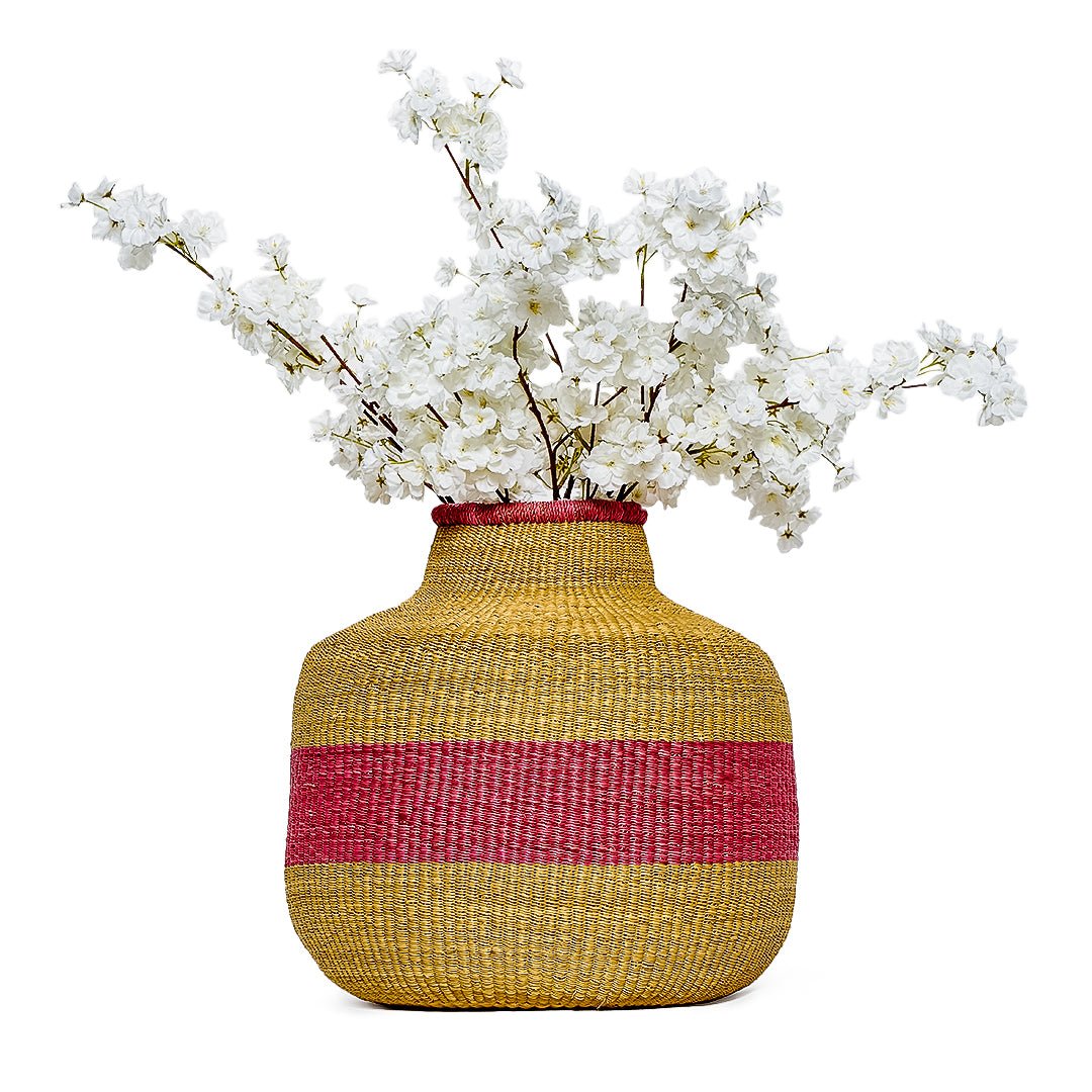 Magnolia Hand - Woven Flower Basket - Zaarefolks