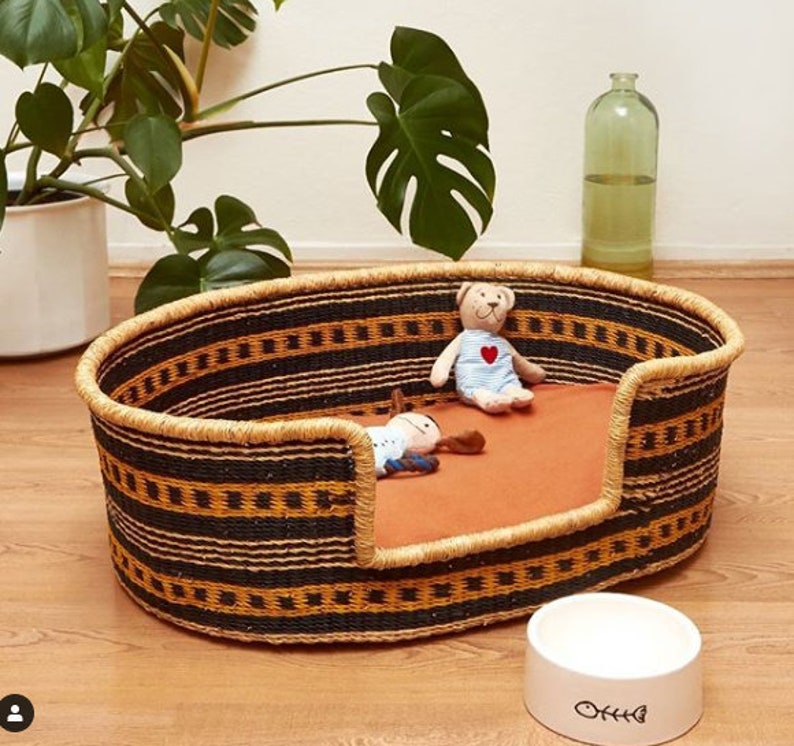 Milo Hand-Woven Dog Bed