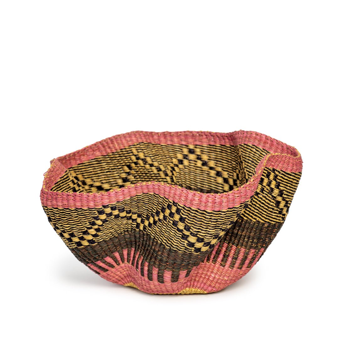 Aster Hand - Woven Wave Basket - Zaarefolks