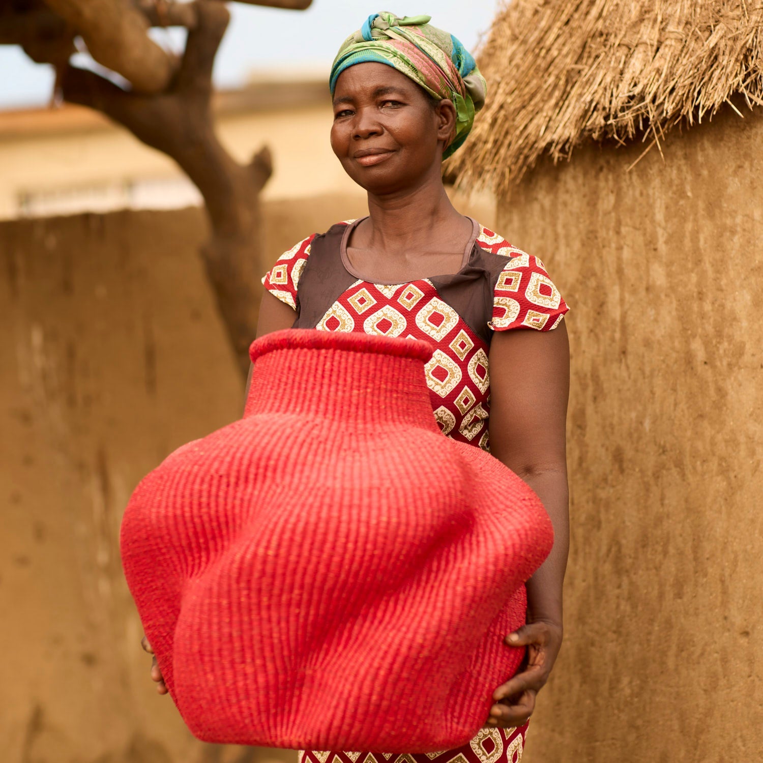 Clove Hand - Woven Art Basket - Zaarefolks