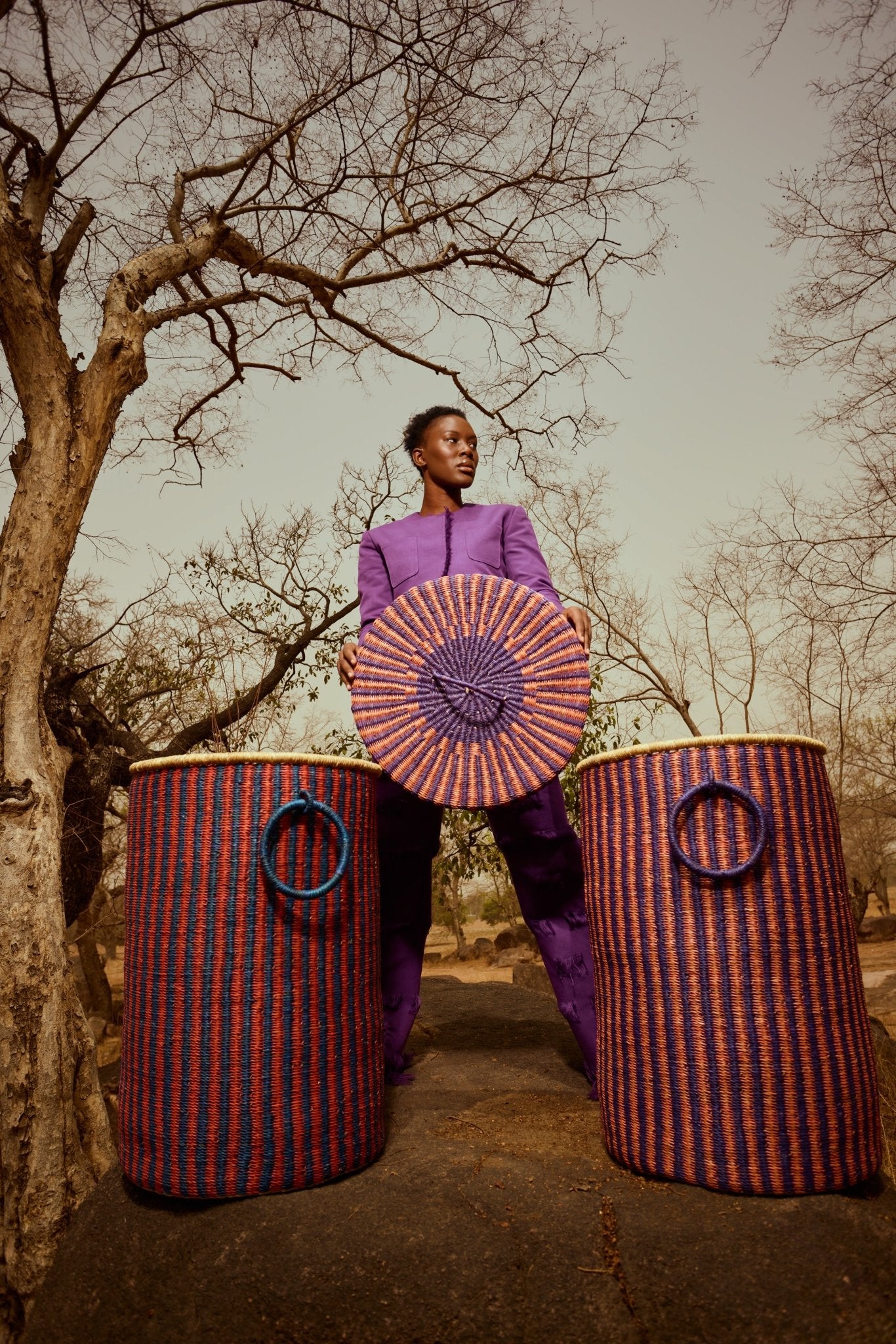 Ivy Hand - Woven Lidded Laundry Basket - Zaarefolks