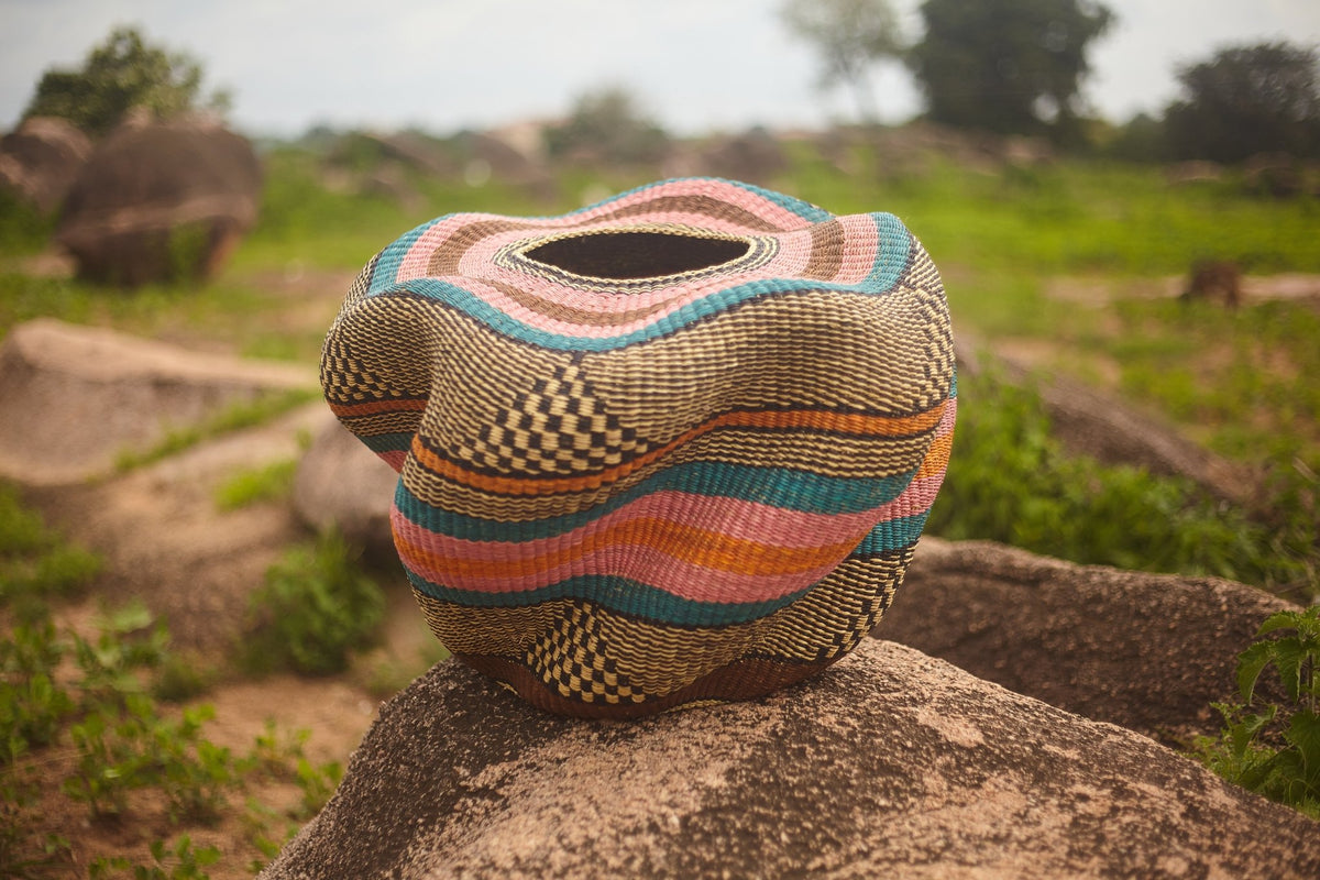 Rosa Hand-Woven Art Basket - Zaarefolks